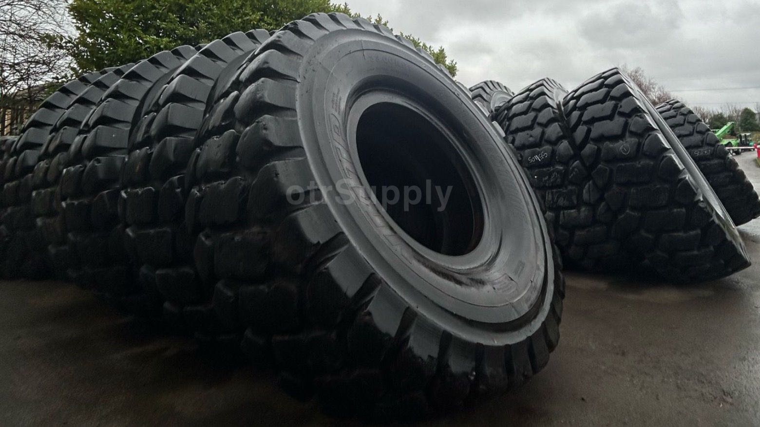 33.00R51 Bridgestone VMTP (E4)