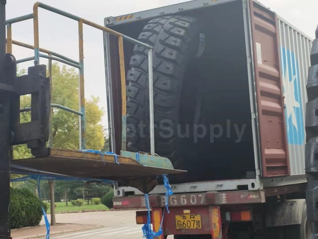 otrSupply - loading a container with xthra xra2 27.00r49 otr tires
